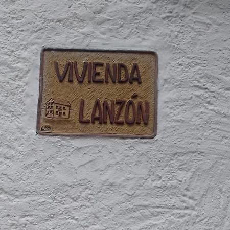 Vivienda Lanzon Villa Salinas de Bielsa Exteriör bild
