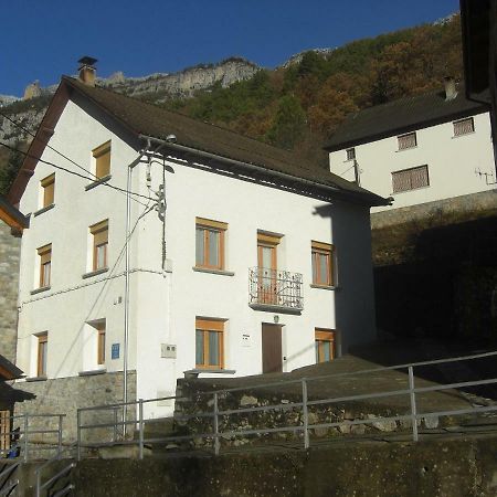 Vivienda Lanzon Villa Salinas de Bielsa Exteriör bild